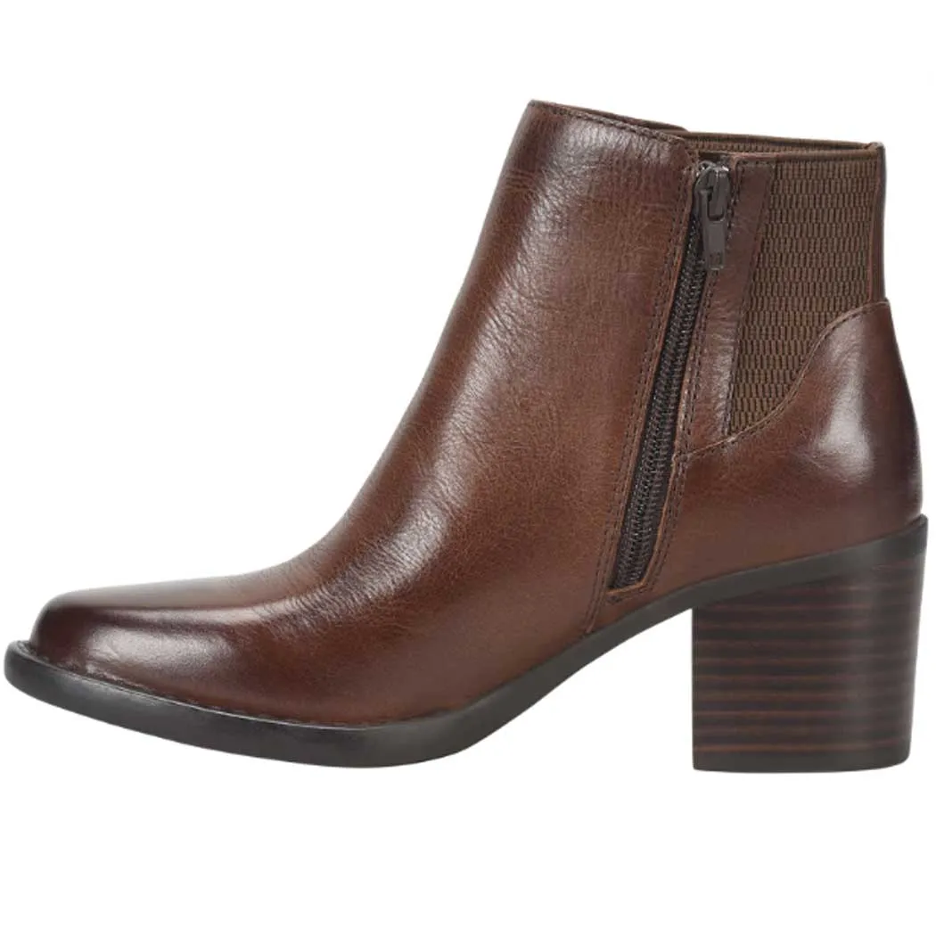 Born Henni Heeled Chelsea Boot Dark Brown (Women's)