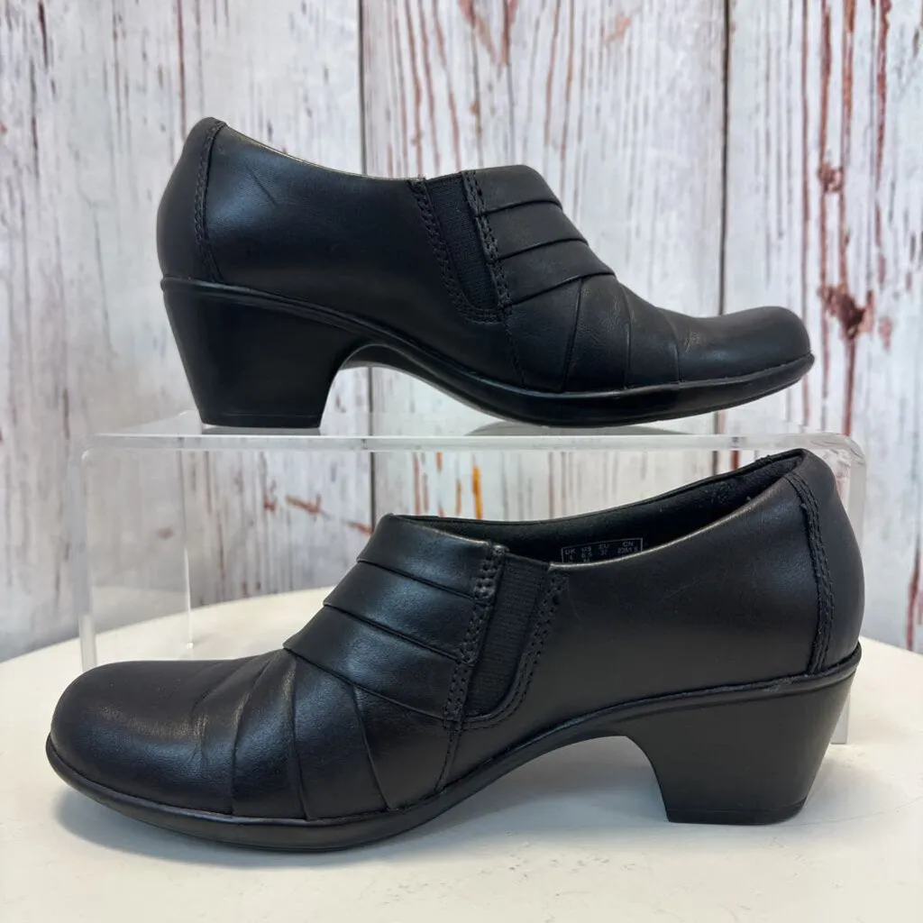 CLARKS BLACK ANKLE BOOTS SZ 6.5 TC3