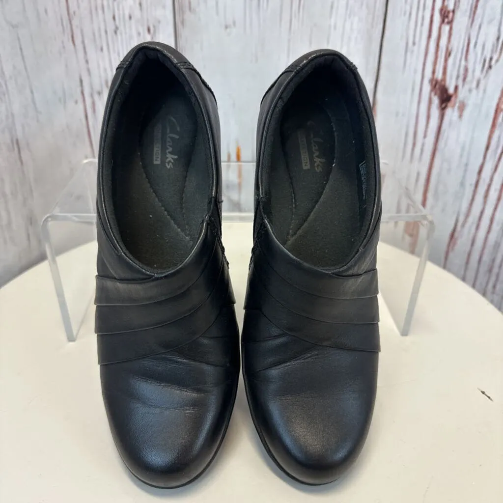 CLARKS BLACK ANKLE BOOTS SZ 6.5 TC3