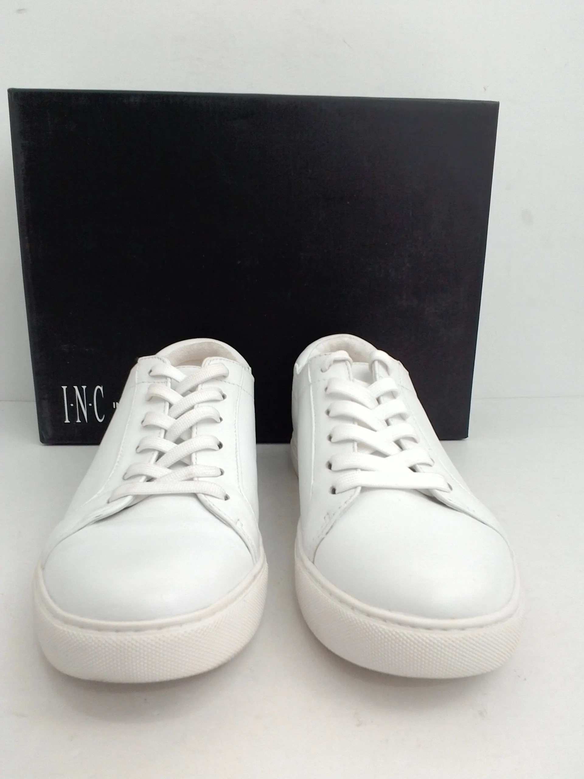 Kenneth Cole Women's Kam White Leather Sneaker Size 8 M