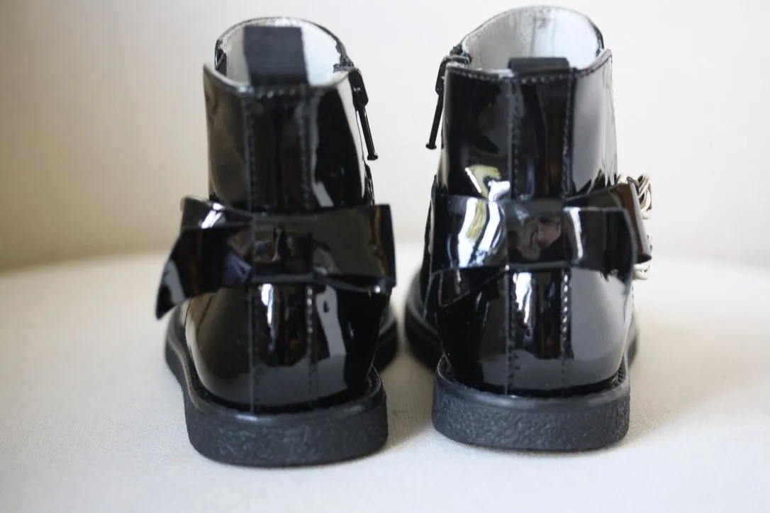 MISS BLUMARINE BABY BLACK PATENT LEATHER BOOTS EU 21 UK 4.5