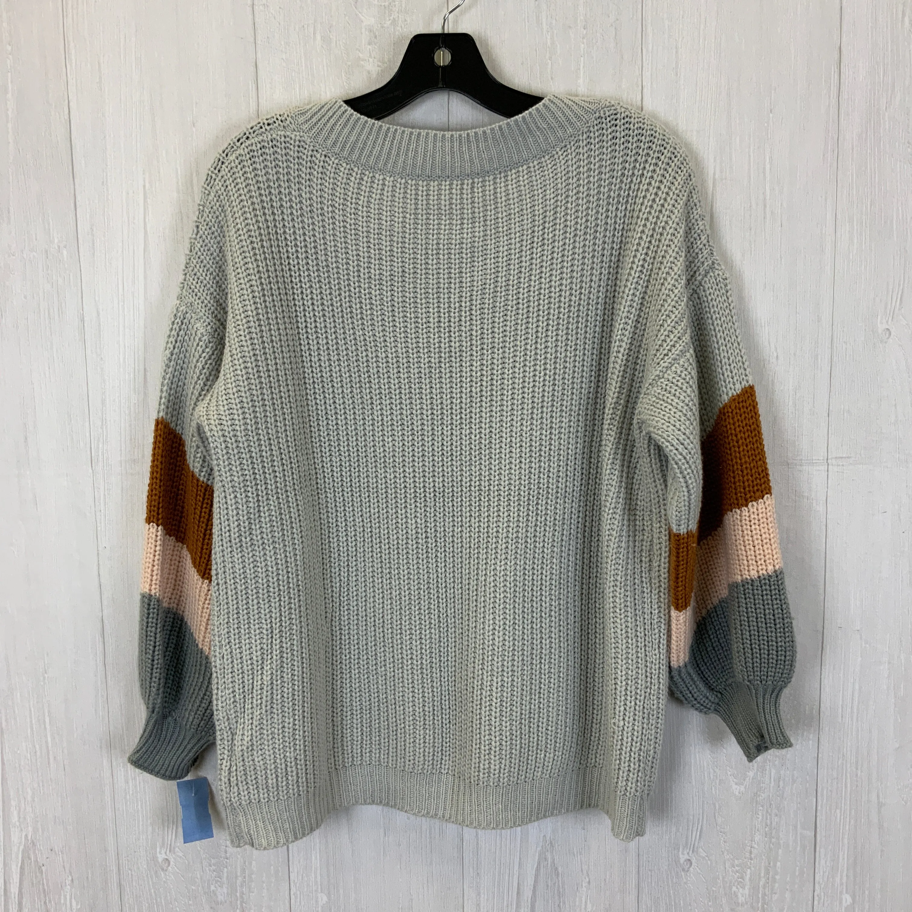 Sweater By Clothes Mentor In Grey, Size: L