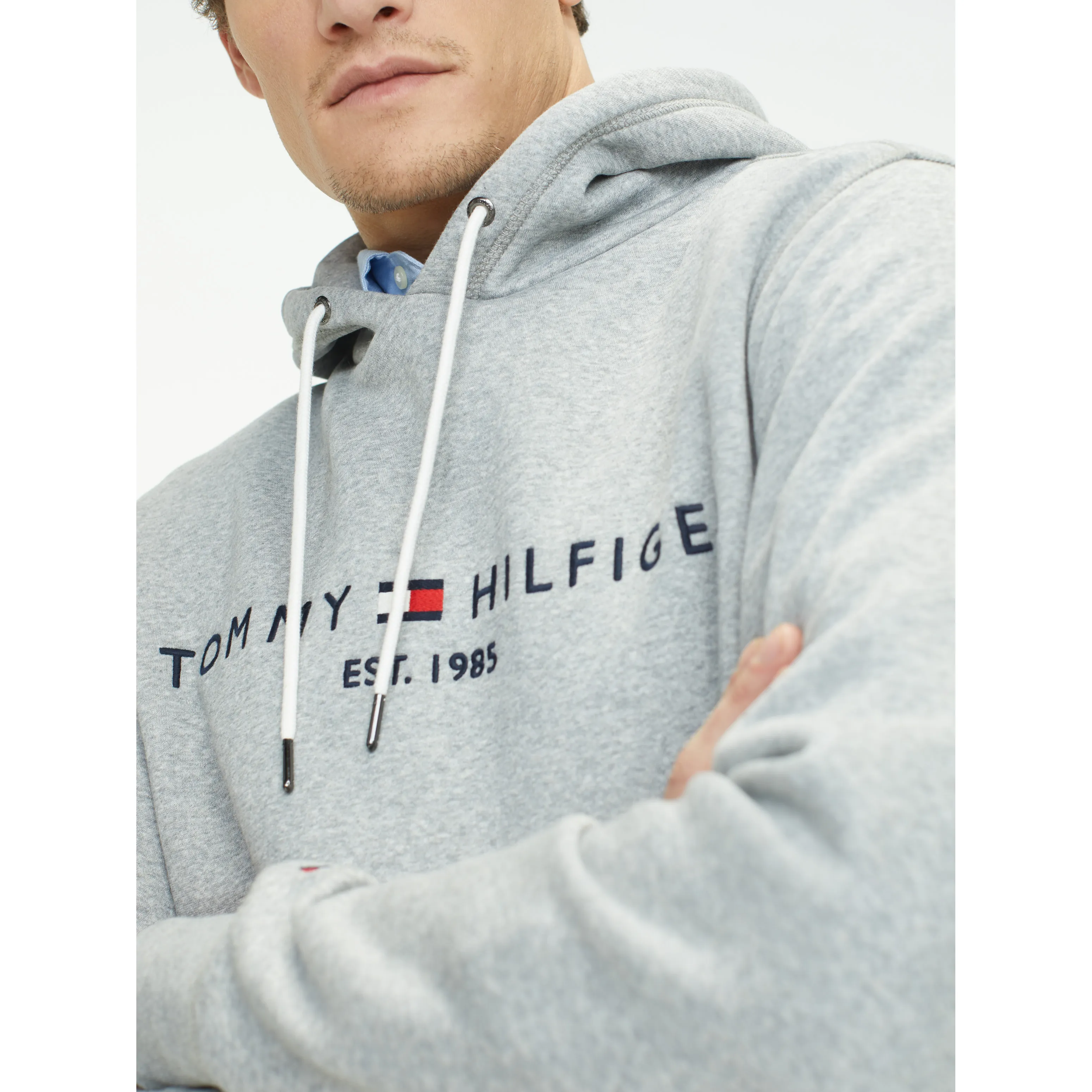 Tommy Logo Hoodie | Sweatshirts & Hoodies | Tommy Hilfiger